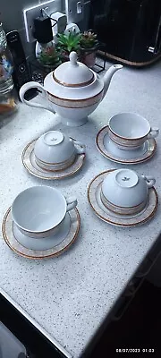 Buy Tea Pot & Set Of 4 Churchill English Fine China Cups & 4 Saucers Gold Rim • 49.99£