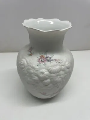 Buy Kaiser Porcelain M. Frey  Rosalie  Germany Vase 17.5 Cm Tall (M124) Decorative  • 17.47£