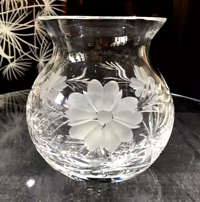 Buy Thomas Webb Crystal Acid Etched Small Flower Design Flower/Posy Vase - SIGNED. • 28£