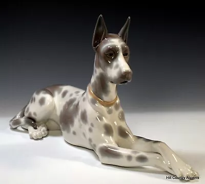 Buy Lladro -  Great Dane  # 1068 - Spotted Dog Lying Down - Mint • 222.60£