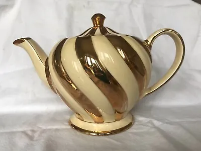 Buy Vintage Sadler Cream/Gold Swirl Bone China Teapot, Made In England - #1552 • 25£