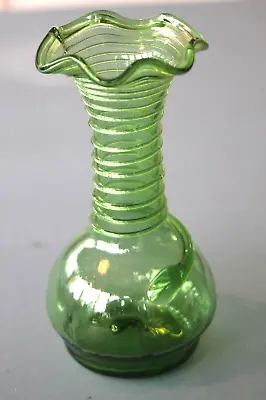 Buy Antique Victorian Hand Blown Green Glass Vase With Fluted Edges • 19.99£