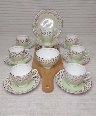 Buy Duchess Bone China 21 Piece Tea Set VINTAGE & Green With Gold Leaves * STUNNING  • 59.95£
