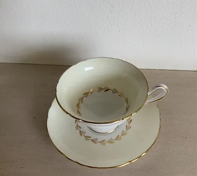 Buy Shelley England Fine Bone China Tea Cup And Saucer • 8£
