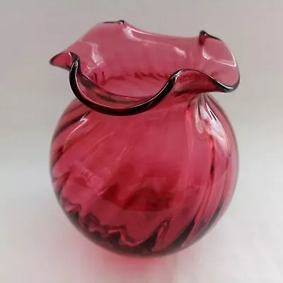 Buy Darlington Crystal Red Vase Glass Ripple Cranberry Wave Rim Round Height 5 3/4  • 14.49£