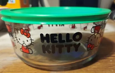 Buy Pyrex  Hello Kitty 7-Cup Glass Storage Bowl With Light Green Plastic Lid  • 14.23£
