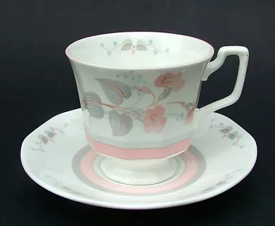Buy Queens Rosina Fine China Francine Pattern 200m Tea Cups & Saucers - Look In VGC • 7.50£