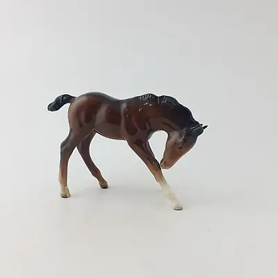 Buy Beswick Horse Figurine 947 - Large Foal Head Down (Chipped) - 8445 O/A • 20£