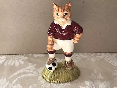 Buy JOHN BESWICK SPORTING CATS COLLECTION - Footballer Maroon And White, Excellent • 25£