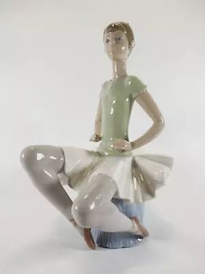 Buy Lladro Figurine Item Number 1360   Laura Ballerina   Daisa • 72£