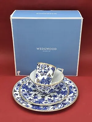 Buy Wedgwood Hibiscus 4 Piece Breakfast Set - Dinner Plate, Side, Mug & Cereal Bowl • 160£