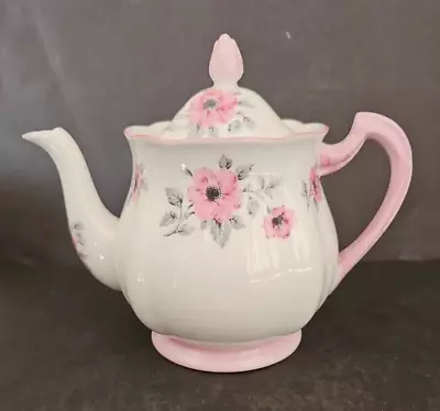Buy Vintage Royal Standard Fine Bone China Teapot With Pink Floral Pattern • 22£
