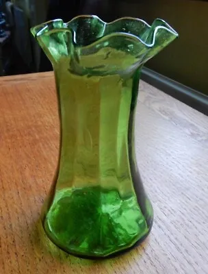 Buy Bohemian 6  Green Glass Vase • 5£