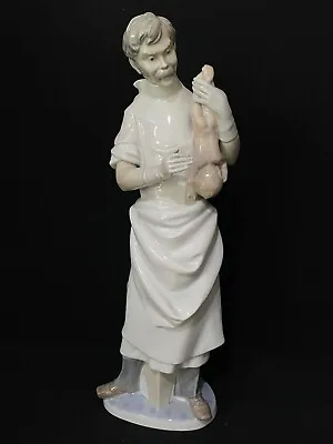 Buy Lladro 4763 The Obstetrician Doctor With Newborn Baby Porcelain Figurine 16 1/4  • 84.40£