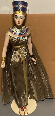 Buy 1987 Franklin Mint 22” Egyptian Queen Nefertiti Porcelain Hand Painted  Figure • 93.92£