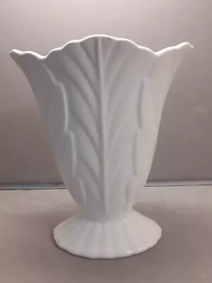 Buy Vintage Beswick Cream/White Leaf Vase (844-3) • 25£
