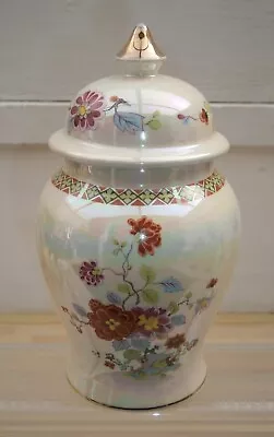 Buy Gorgeous Mid Century Vintage SADLER Urn VASE With FLORAL DESIGN • 8.95£