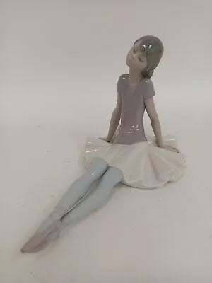 Buy Lladro Porcelain Sitting Dreamer Ballerina Figurine Porcelain Spanish Made   • 9.99£