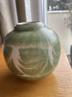 Buy Lovely Understated Vintage Scottish Aviemore Pottery Green/White Wax Glaze Vase • 48.50£