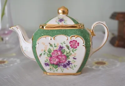 Buy James Sadler Heirloom Evesham Collection Tea Pot • 49£