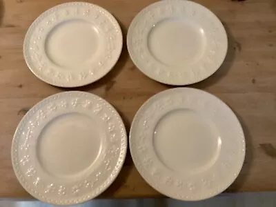 Buy WEDGWOOD Cream Embossed Dinner Plates Set 27cm WELLESLEY Vintage  (4 Pieces) • 55£