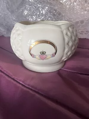 Buy Donegal China Irish Papuan Trinket Bowl With Claddagh Design.  • 15£