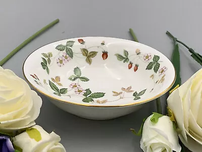 Buy Wedgwood Wild Strawberry - 6  Cereal Bowl.Backstamp (A). • 21.24£