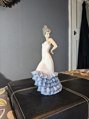 Buy Nao By Lladro Figurine ' Female Flamenco Dancer ' Unboxed • 50£
