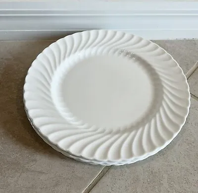 Buy Aynsley White Swirl Dinner Plates, Used Once Set Of 3 • 71.93£