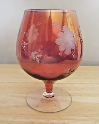 Buy VINTAGE CRANBERRY ETCHED GLASS 14.5 Cm BRANDY BALLOON IN A FLORAL DESIGN • 9.95£