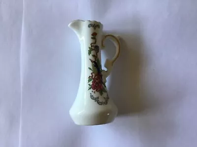 Buy Aynsley Pembroke Small Bone China Vase • 0.25£