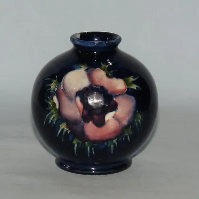 Buy Walter MOORCROFT Anemone On Blue Miniature Ball Vase Shape 41 C.1945 - 1949 • 204.16£