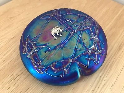 Buy Superb John Ditchfield Opalescent Blue Glass Lilypad & Silver Frog Paperweight • 375£