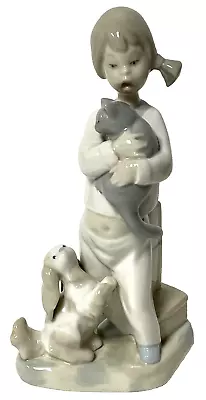 Buy Lladro 1960's Pigtail Girl Holding Cat With Dog 8.25  Porcelain Figurine -Broken • 18.97£