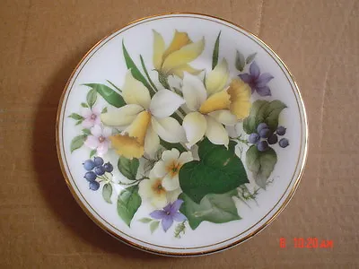 Buy Small Crown Fine China Floral Collectors Plate #1 • 8.99£