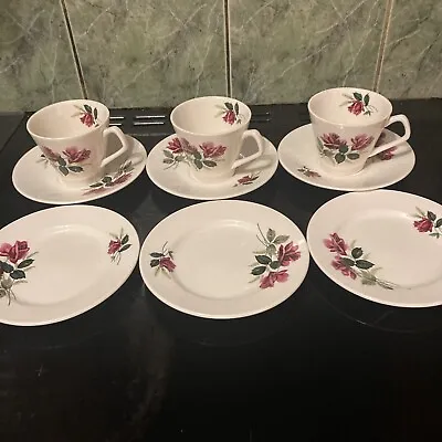 Buy Lord Nelson Pottery, Set Of 3 X Trios, Red Roses, VGC • 12£