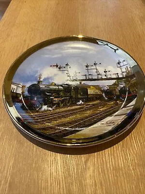 Buy Shrewsbury Station Plate - James Dean Pottery Ltd Edition - John Austin Artist • 10£
