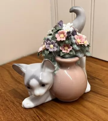 Buy Lladro 1998 Secret Spot Kitten With Flower Pot Porcelain Figurine # 6566 • 118.40£