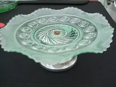 Buy Vintage DAVIDSON Green Glass Art Deco Wavy Shape Prunt Dish • 8£