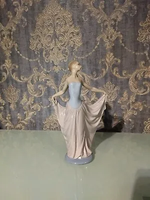 Buy Lladro The Dancer Figurine 5050 Sculpture Dancing Lady With Beautiful Dress • 95£