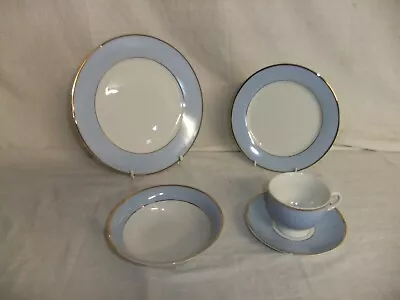 Buy C4 Porcelain Royal Doulton For Daily Mail 2004 - NEW Blue Gilded Tableware 5B6C • 5.99£