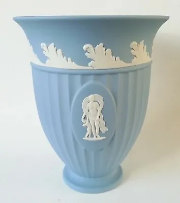 Buy Wedgwood Jasperware Blue Vase Grecian • 75£