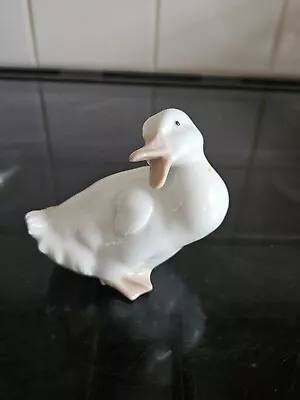 Buy Lladro Nao Small Goose Figure • 7.95£