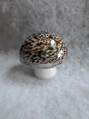 Buy Wedgwood Speckled Glass Mushroom Paperweight 1970s • 15£