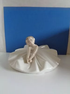 Buy Nao Lladro Ballerina Figurine • 20£