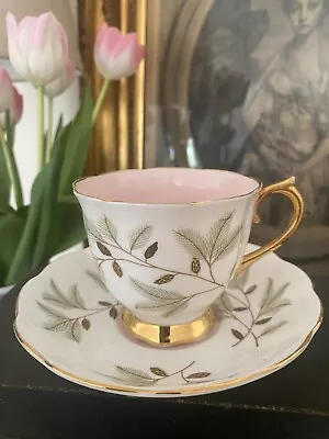 Buy Royal Albert Braemar Teacup And Saucer Set • 7£