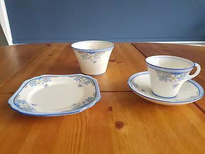 Buy Gladstone China Tea Set Hand Painted Floral Pattern • 30£