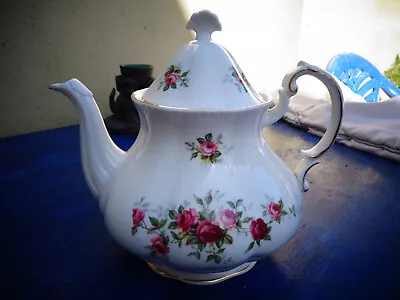 Buy Paragon  Minuet  Large Tea Pot • 15£