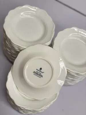 Buy Wedgewood Flower Shaped Side Plates Sets Of 5  • 15£