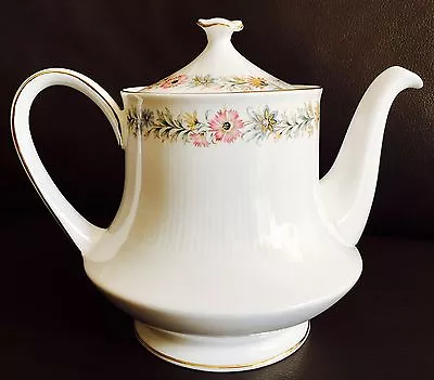 Buy Large Vintage (1960s) Gold Gilded Paragon Belinda English Bone China Teapot • 75£